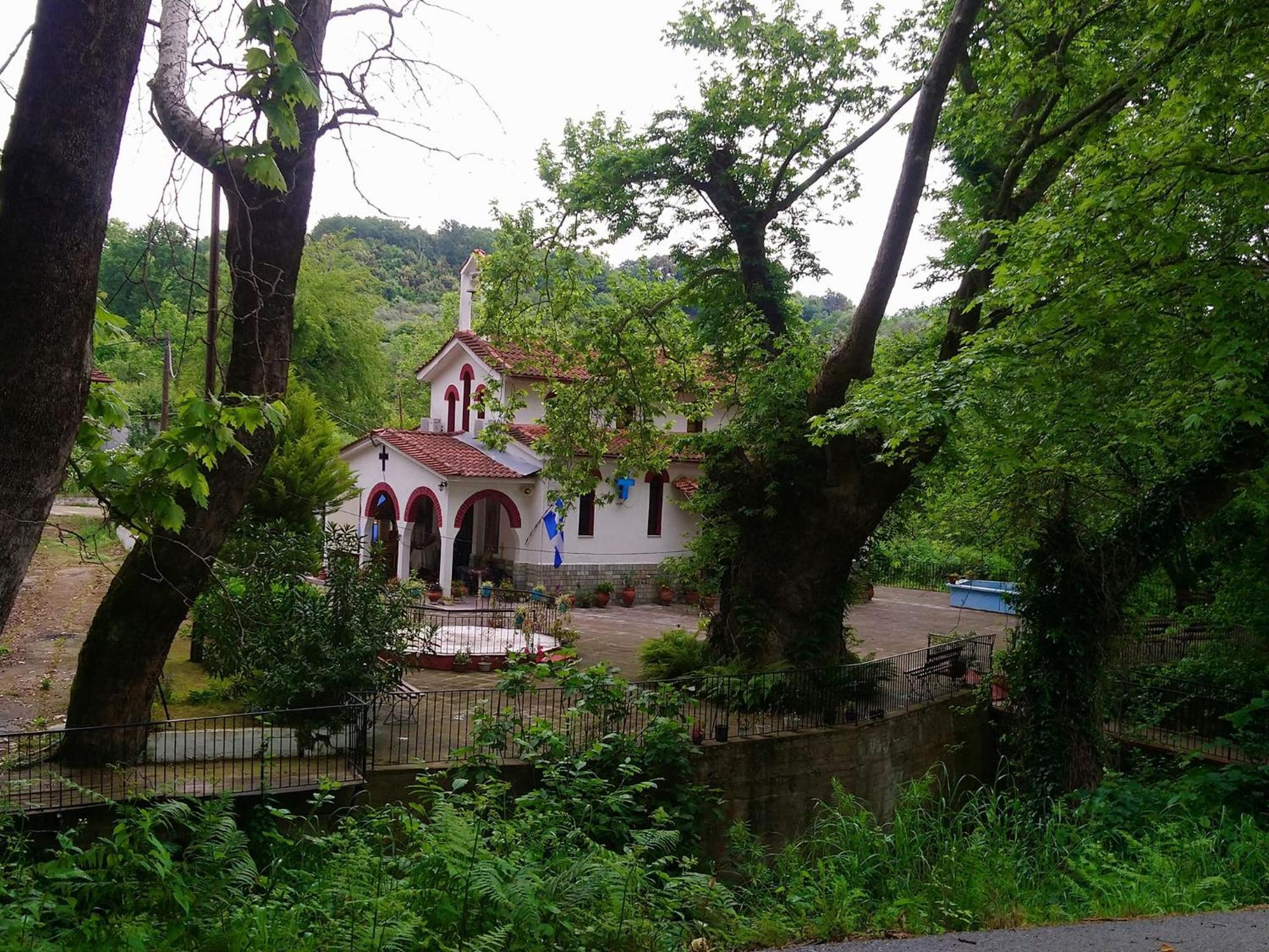Hotel Hlidi Kokkino Nero ภายนอก รูปภาพ